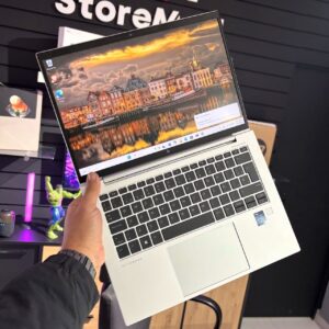 HP 840 G10
