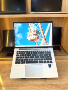 HP 840 G10
