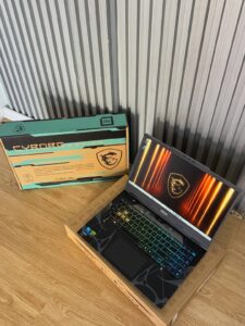 Msi cyborg 15